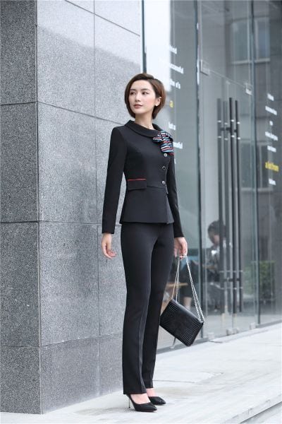 Áo khoác vest công sở nữ màu đen thanh lịch