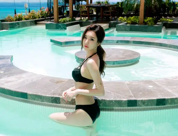 Bikini hai mảnh - Ảnh 146