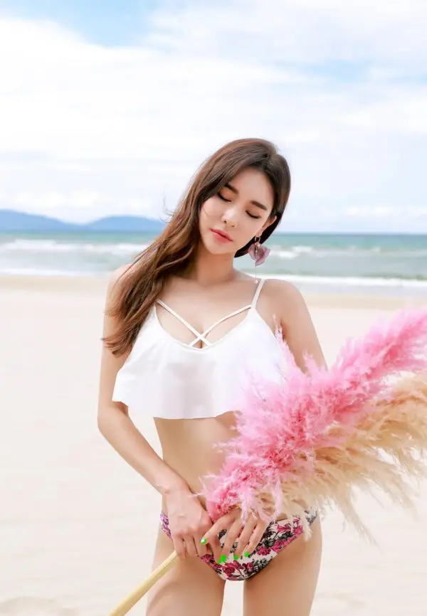 Bikini hai mảnh - Ảnh 49