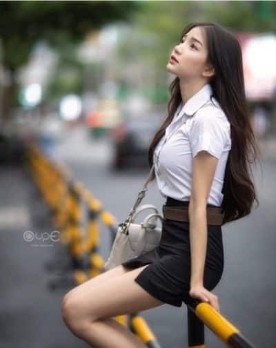 Đồng phục nữ sinh Thái Lan: Áo sơ mi váy ngắn siêu xinh - Ảnh 2