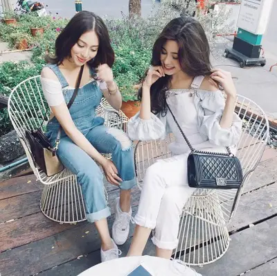 Đừng nhìn thẳng vào camera trong việc chụp ảnh ootd - Ảnh 2