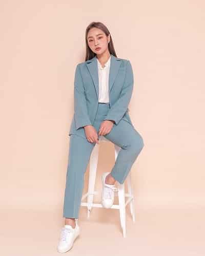 Áo blazer luôn mang lại vẻ sang chảnh và thời thượng cho người mặc