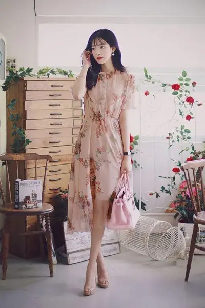 Khám phá 83 váy hoa xòe liền thân không thể bỏ qua  cdgdbentreeduvn
