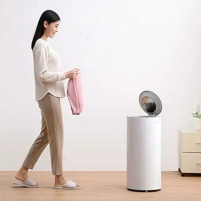 Máy giặt sấy mini nhỏ gọn nhưng phù hợp với quần áo trẻ em, mục đích dùng cá nhân.