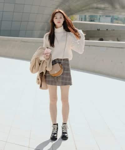 Chân váy kẻ style ulzzang - Ảnh 1