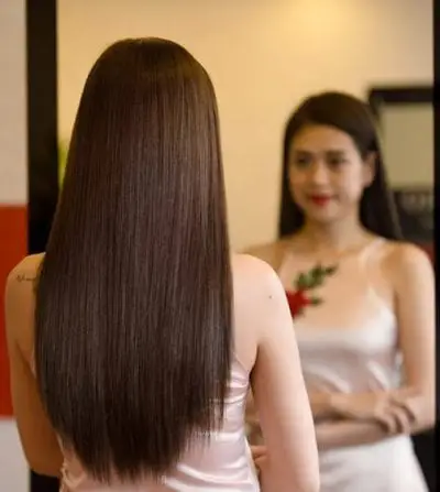 Kiểu tóc màu nâu socola 2023 đẹp - Ảnh 1