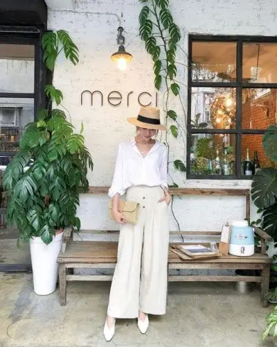 Quần dáng suông cạp cao “thuốc đặc trị” cho dáng người quả táo - Ảnh 3