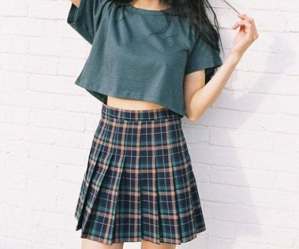 Mix đồ: Chân váy xếp ly kết hợp với áo gì? » Festival Fashion