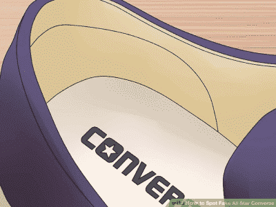 Bên trong giày Converse chính hãng
