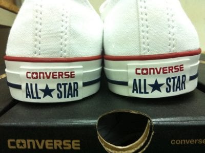 Gót giày Converse chính hiệu được in chìm