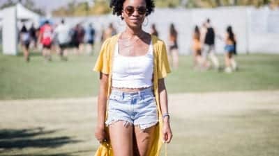 Croptop + Short + Áo sơ mi mặc đi biển