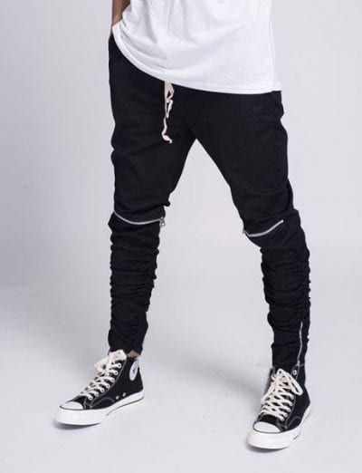 Phá cách, chất hơn với jogger có khóa