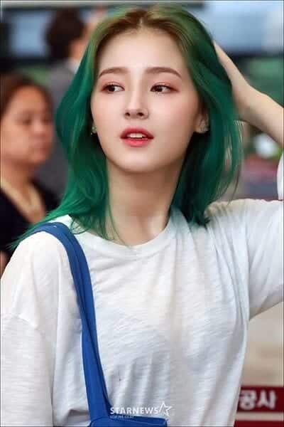 Tóc màu xanh rêu Hàn Quốc