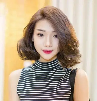 Tóc ngắn xoăn nhẹ - Ảnh 17