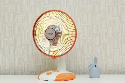 Có thể dùng quạt sưởi điều chỉnh nhiệt độ phòng ngủ