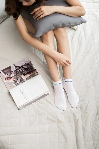 Tất giúp giữ ấm cho đôi chân của bạn