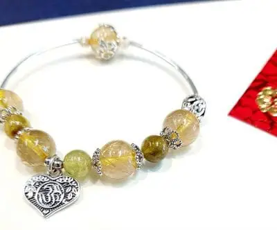 Nếu hứng thú với những kiểu vòng Charm phong thủy đầy mới lạ, Lalizs chính là thương hiệu dành riêng cho bạn