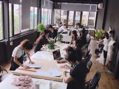 Xưởng thiết kế Váy cưới Tuarts Wedding