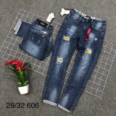 Quần jean nam rách thời trang – giá sỉ 190,000đ /cái.