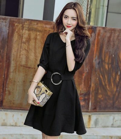 Đầm voan xòe cổ tim đen – giá sỉ theo số lượng: 145,000 – 175,000đ /cái.
