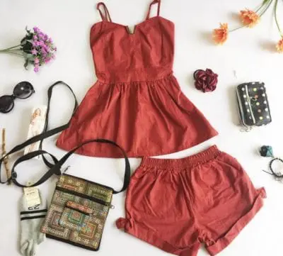 Shop Tí Tách mở bán online toàn bộ các món đồ ký gửi từ thứ 2 đến thứ 6 hàng tuần