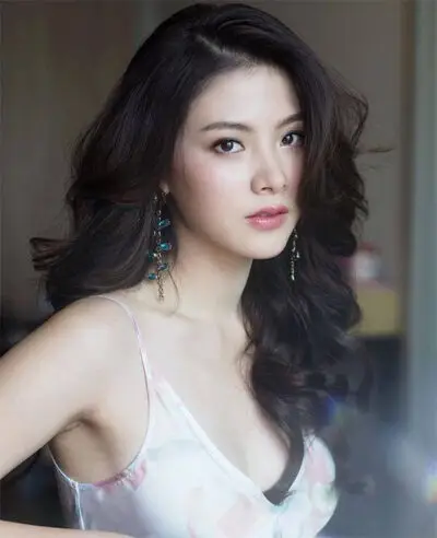 Tóc xoăn lơi dài