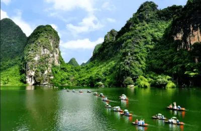 Tham quan khu du lịch sinh thái Tràng An