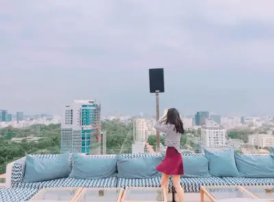 Cafe trên sân thượng đang là một địa điểm yêu thích của giới trẻ