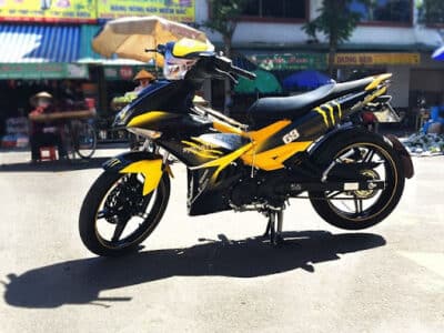 Bọc yên xe máy DECAL ÚT ĐẠT