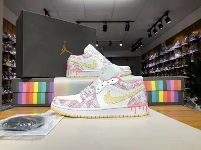 Nike Air Jordan 1 Paint Drip