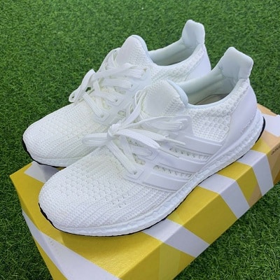 Ultra Boost 4.0 Triple White